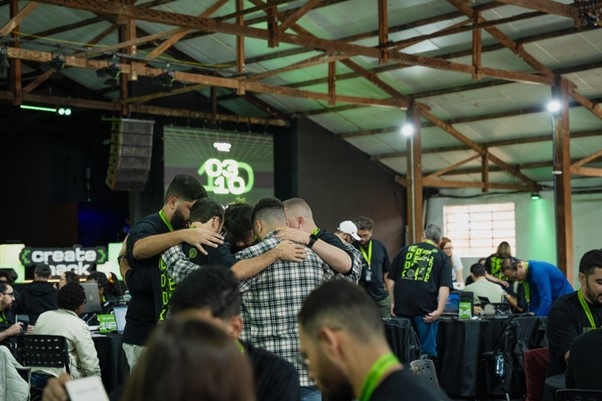 Maior hackathon cristão da América Latina abre inscrições para a edição de 2026