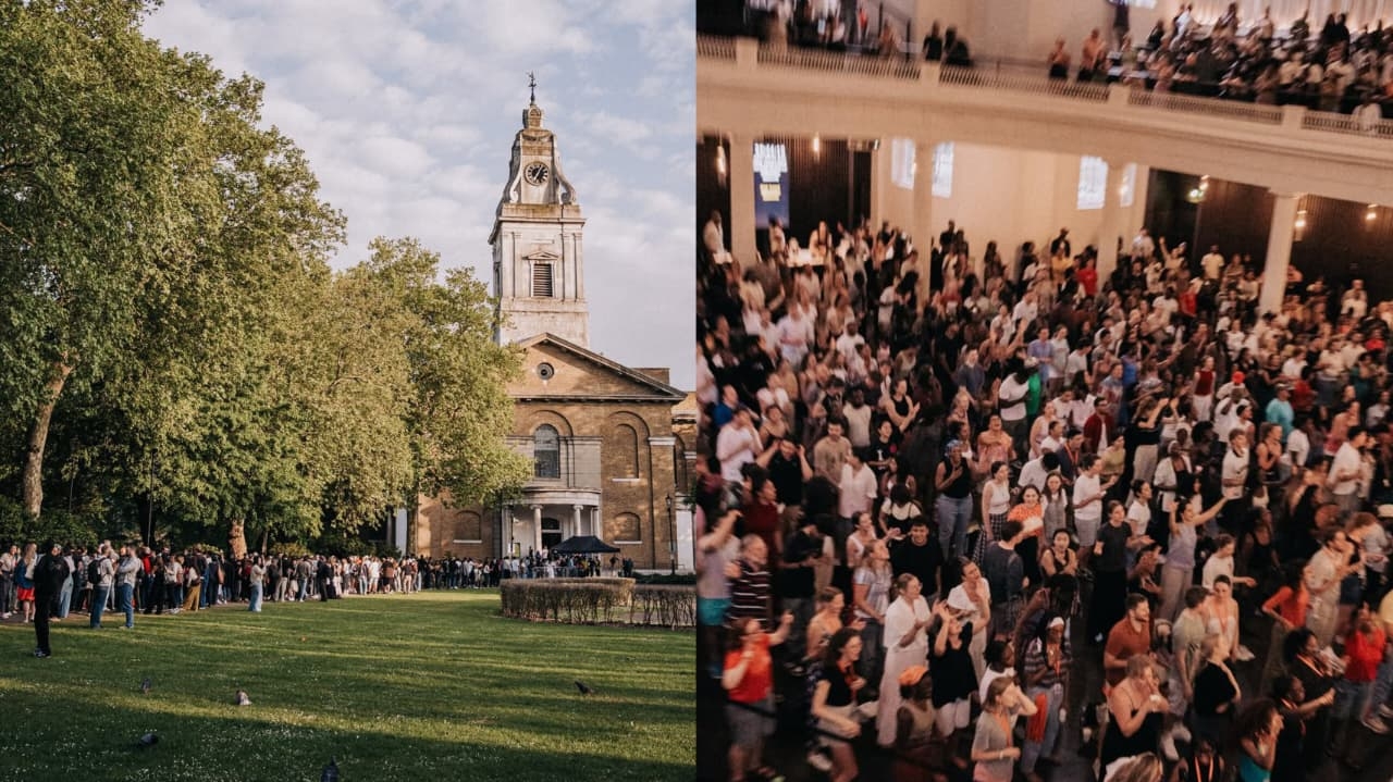 Sob forte calor, mais de 1.500 pessoas fazem fila para culto de oração em Londres