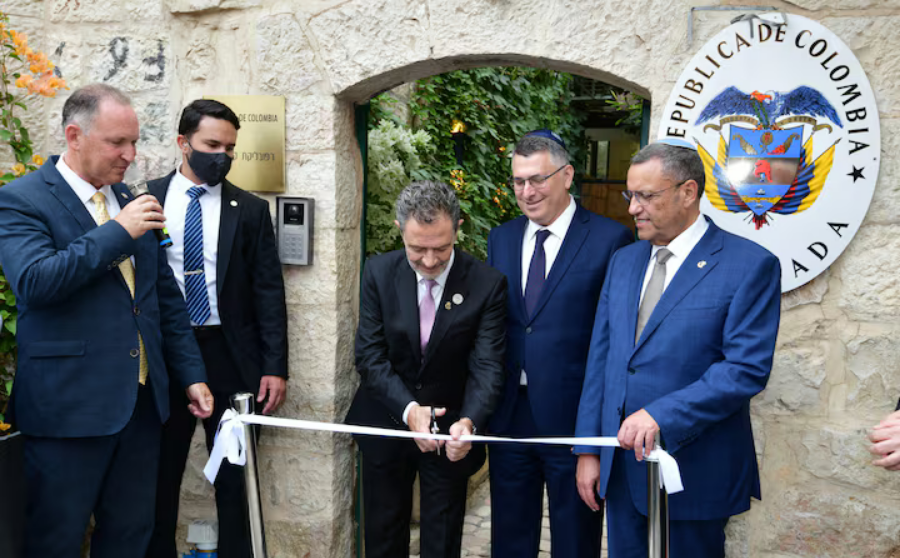 Colômbia inaugura embaixada em Jerusalém e retoma relações com Israel