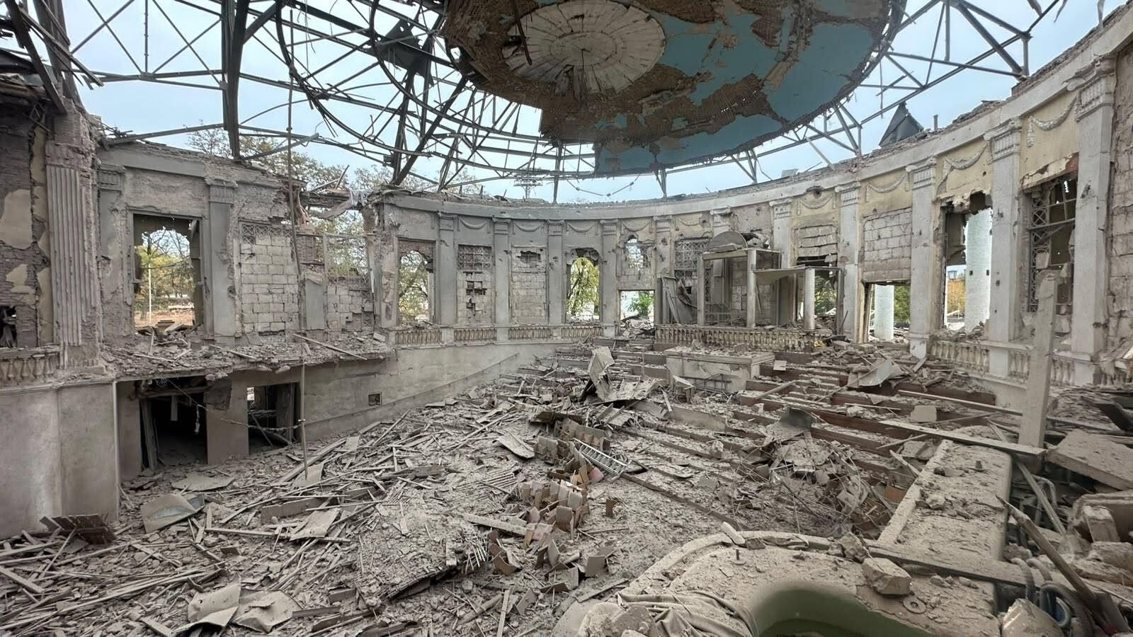 Igreja evangélica é destruída por míssil russo na Ucrânia: ‘Perda total’